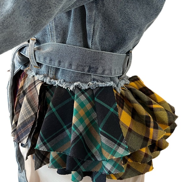 Akira NWT Size S Preppy Baby Girl Plaid Peplum Ruffled Denim Jacket (0486) - Picture 7 of 13